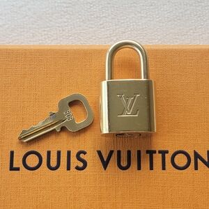 LOUIS VUITTON Lock And Key Set Padlock (#303) For Speedy Alma BB Keepall